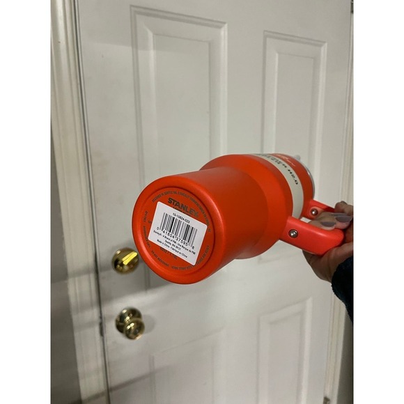 Stanley 40‎ oz Tigerlilly NWT quencher 2.0